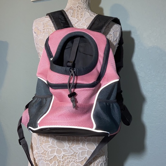 Like new Pet small dog or cat Carrier Backpack. - Picture 2 of 13